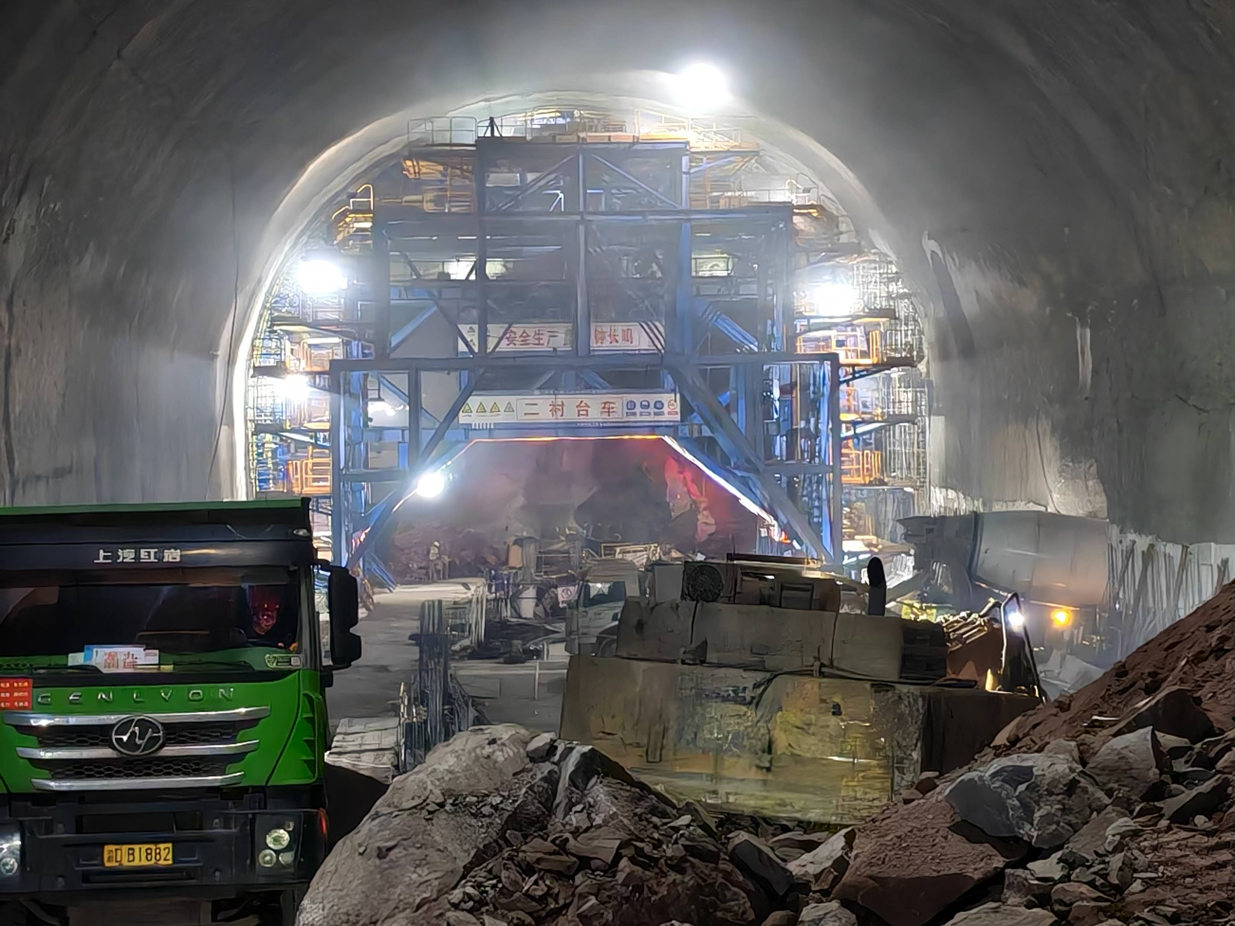 1742378007996978.jpg 1.jpg